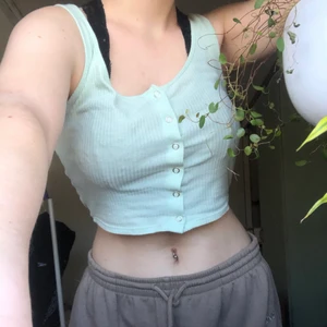 Grönt linne - Ljusgrönt linne från H&M