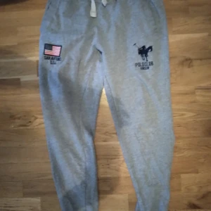 polo ralph lauren byxor - Använda fåtaliga gånger nästintill nyskick storlek L