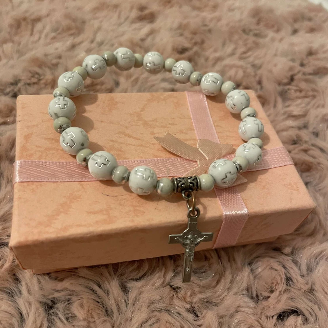 Kors armband  - 91