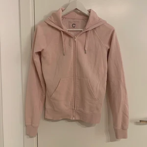 Rosa cubus munkjacka  - Munkjacka från Cubus i storlek XS (passar också S) i bra skick. 