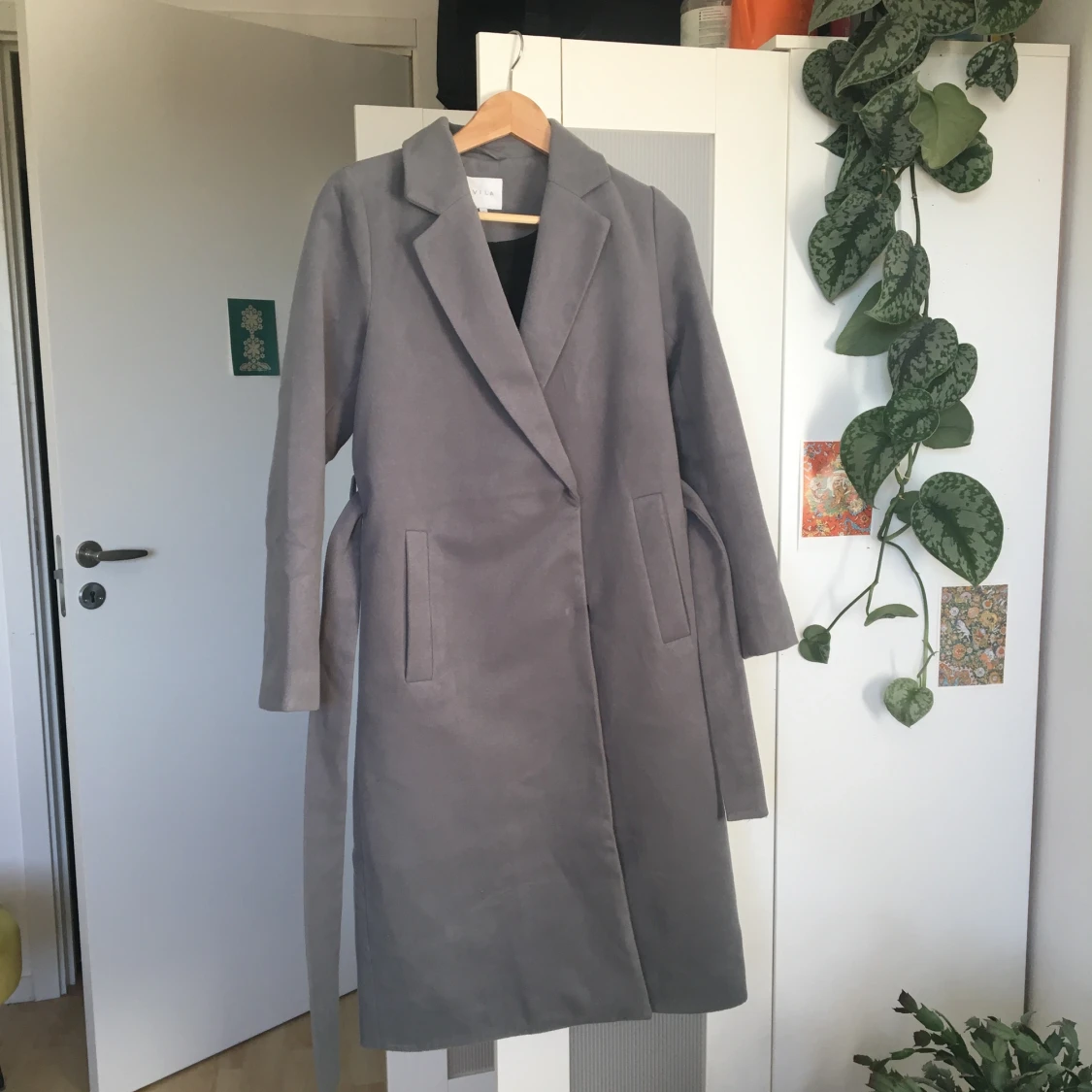 Gray Coat size M - 90