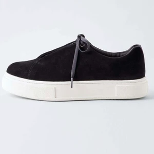 Eytys doja❤️ - Säljer mina eytys doja, inga defekter och som i nyskick⚡️⚡️ nypris 1900kr, köp direkt för 1200kr❤️‍🔥