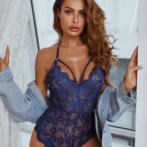 Spets body - Aldrig använd endast testad! Ser exakt ut som på bilden, passad S-M