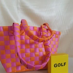 Handgjord väska (Reserverad) - Handgjord väska i färglada färger!