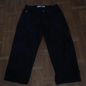 Polar 93’s canvas  - BYTE. Ett par polar 93 canvas i bra skick. Bytes gärna mot polar big boys i xs eller 93’s i xs.  Om ni vill ha fler bilder så kan jag skicka det i privat. Värde ca 1200kr. Storlek är 30/30. Jag kan skicka på posten också. 