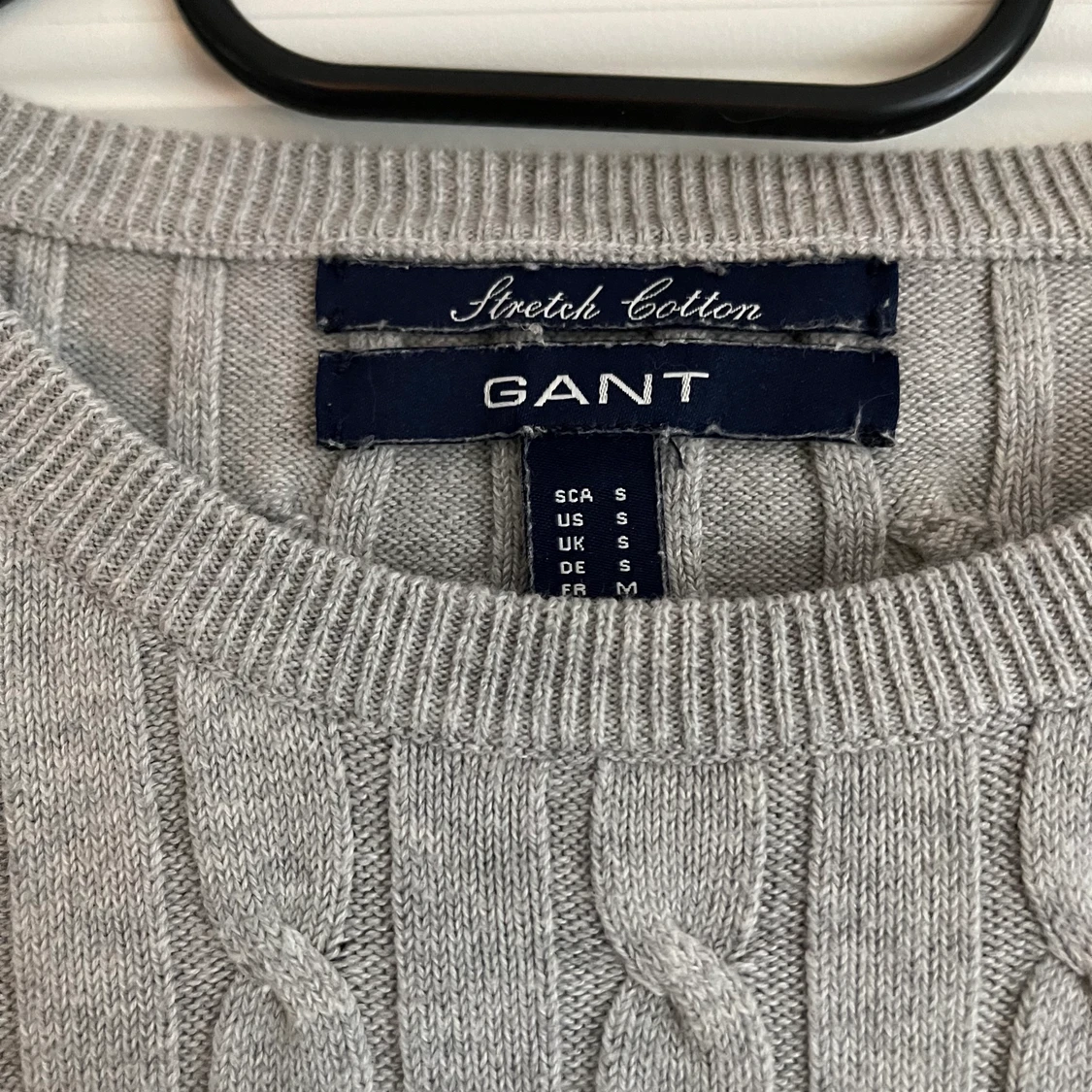 Grå stickad gant tröja - 90