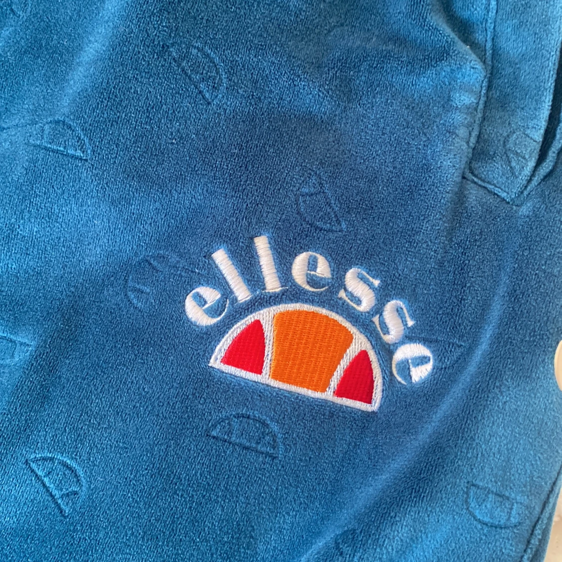 Ellesse byxor storlek 40 - 91