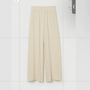 Rak trikåbyxa  - Helt nya endast provade strl L