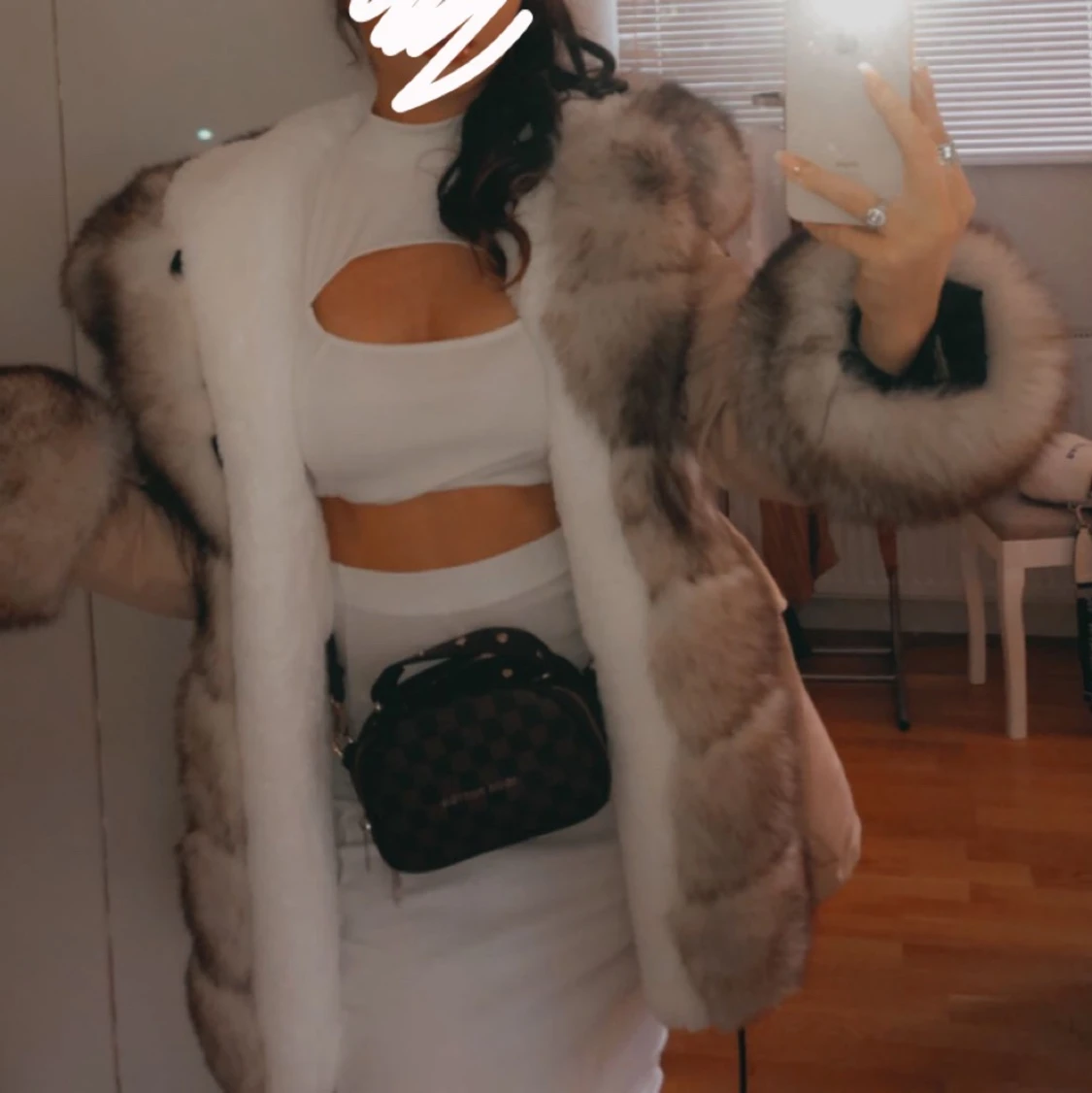 Jacka med äkta päls