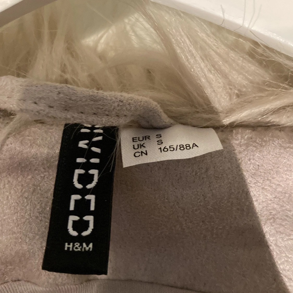 Pälsjacka från hm storlek S - 91