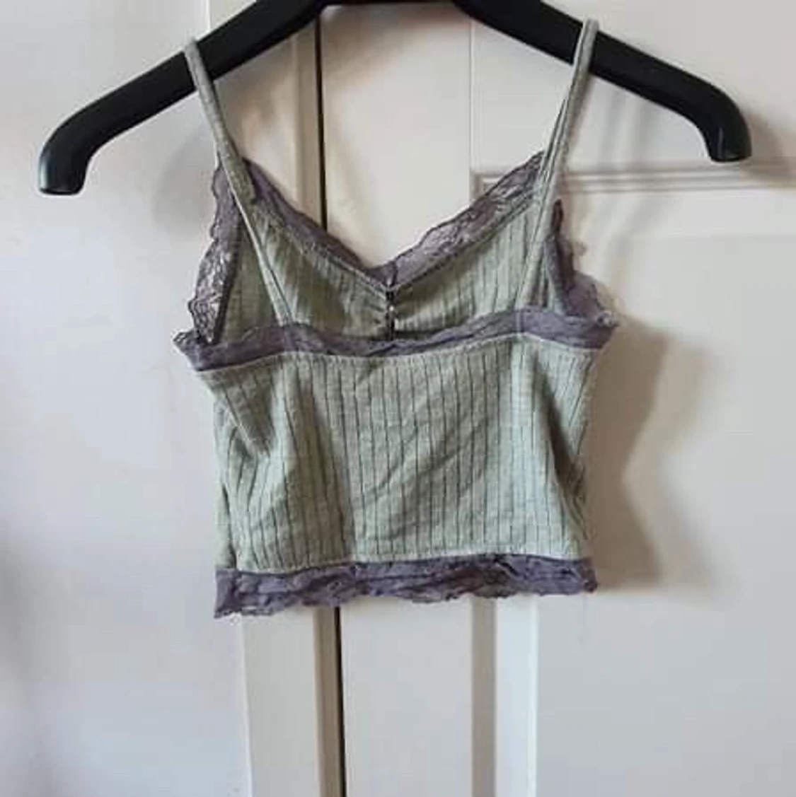 Grön Linne med spets  - 90