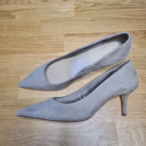 H&M high heels - New. No damages 