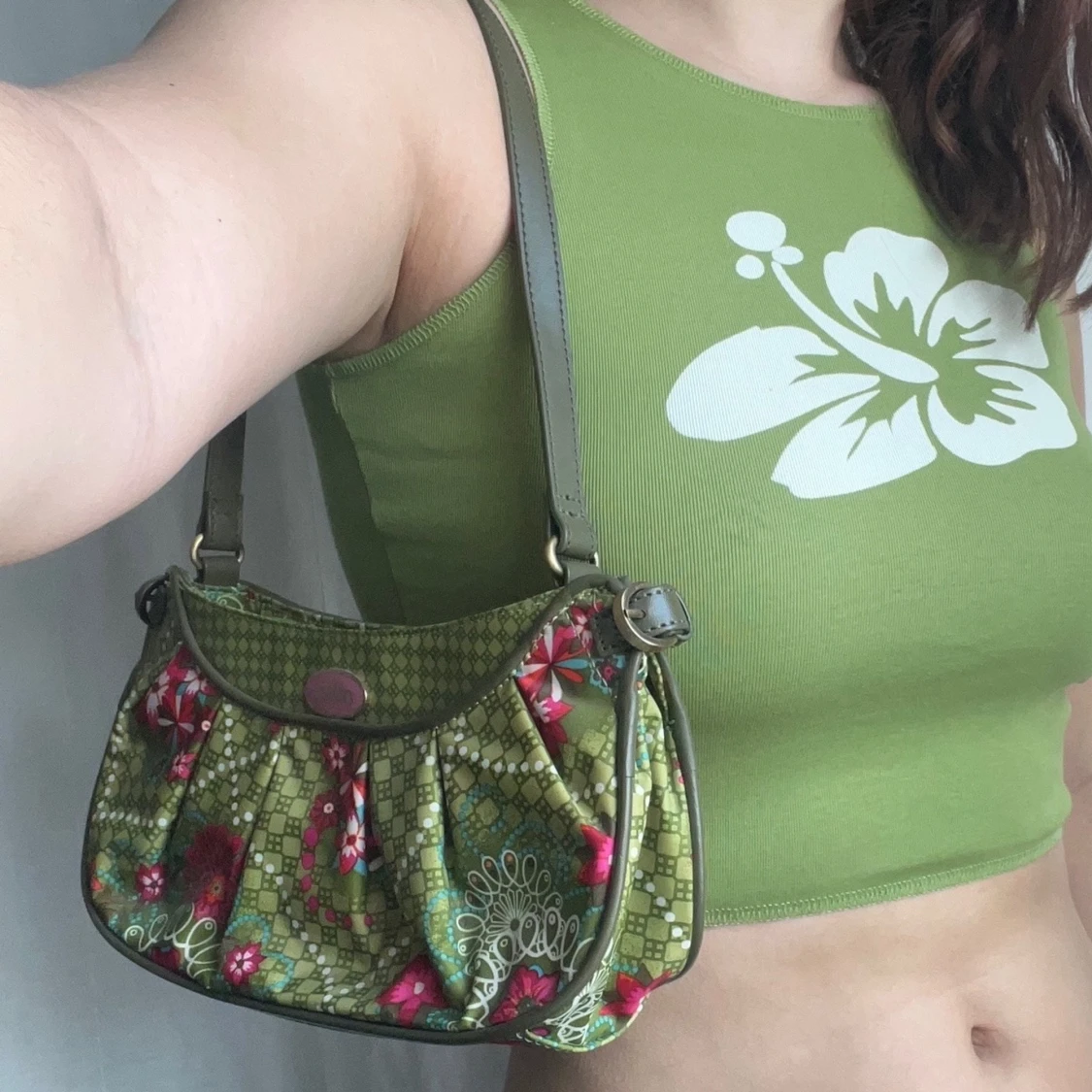 Grön handväska - 91