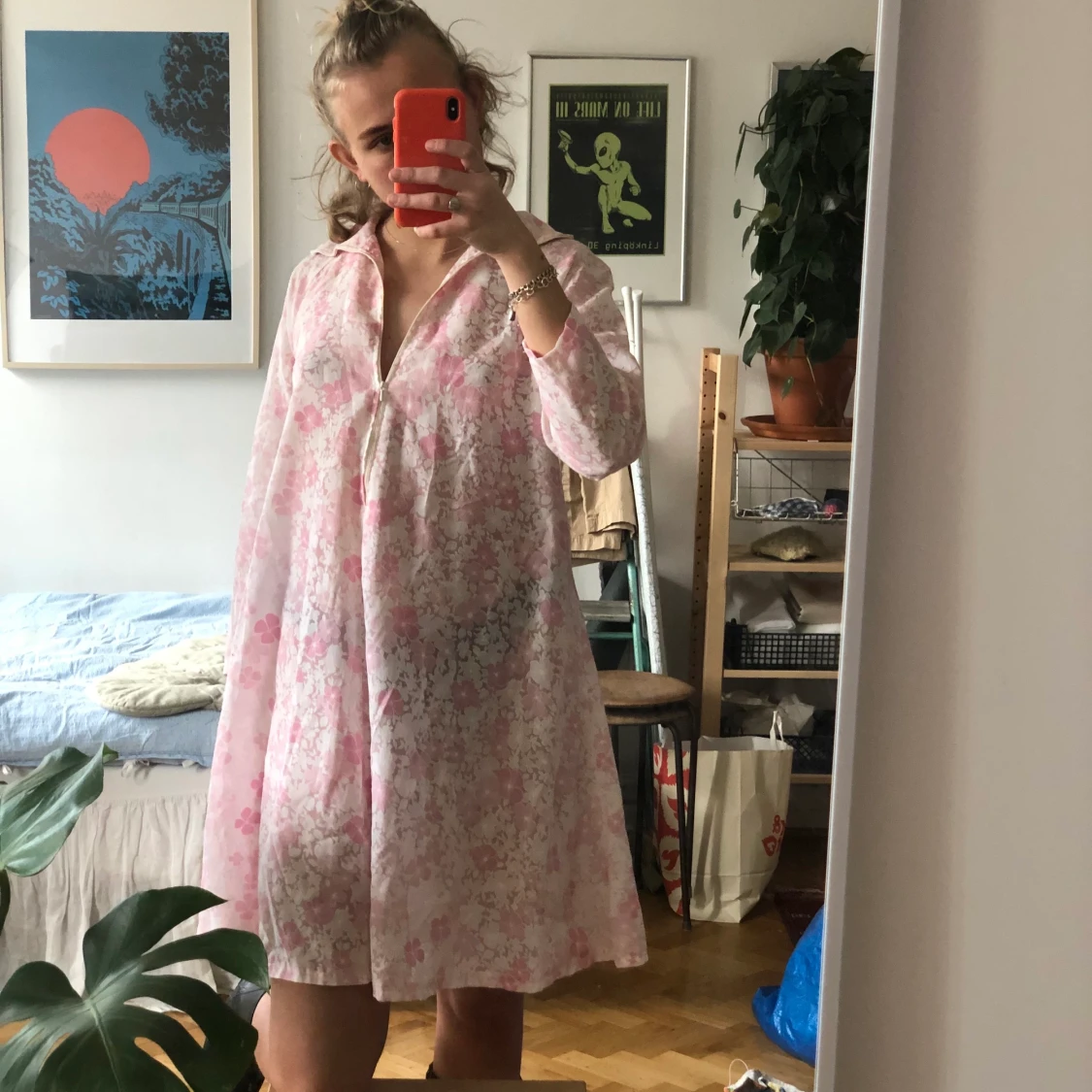 Tunn unik sommarklänning - 90