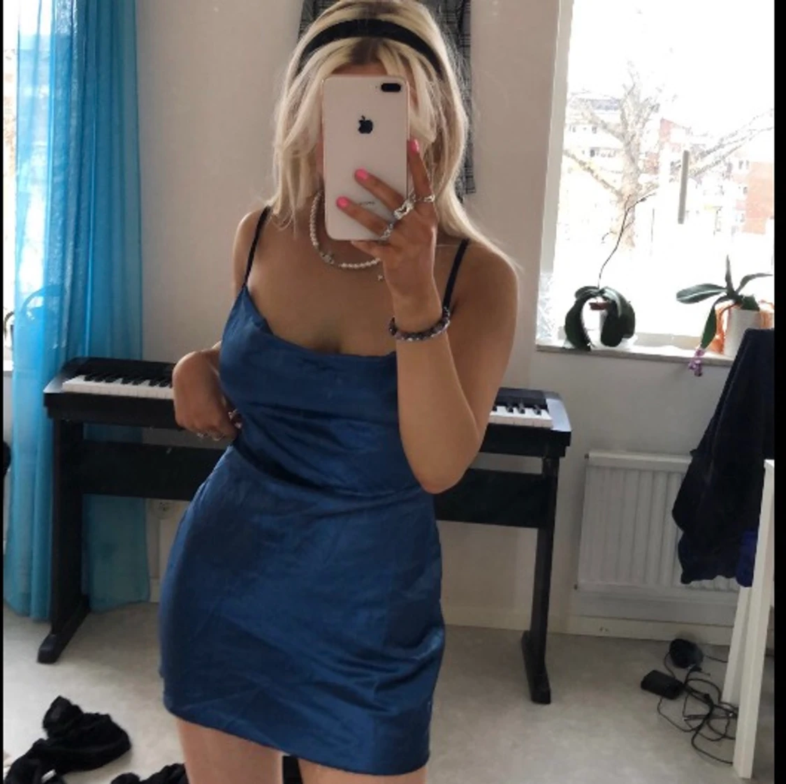 Skitsnygg och sexig klänning/nattlinne med öppen rygg💙 - 90