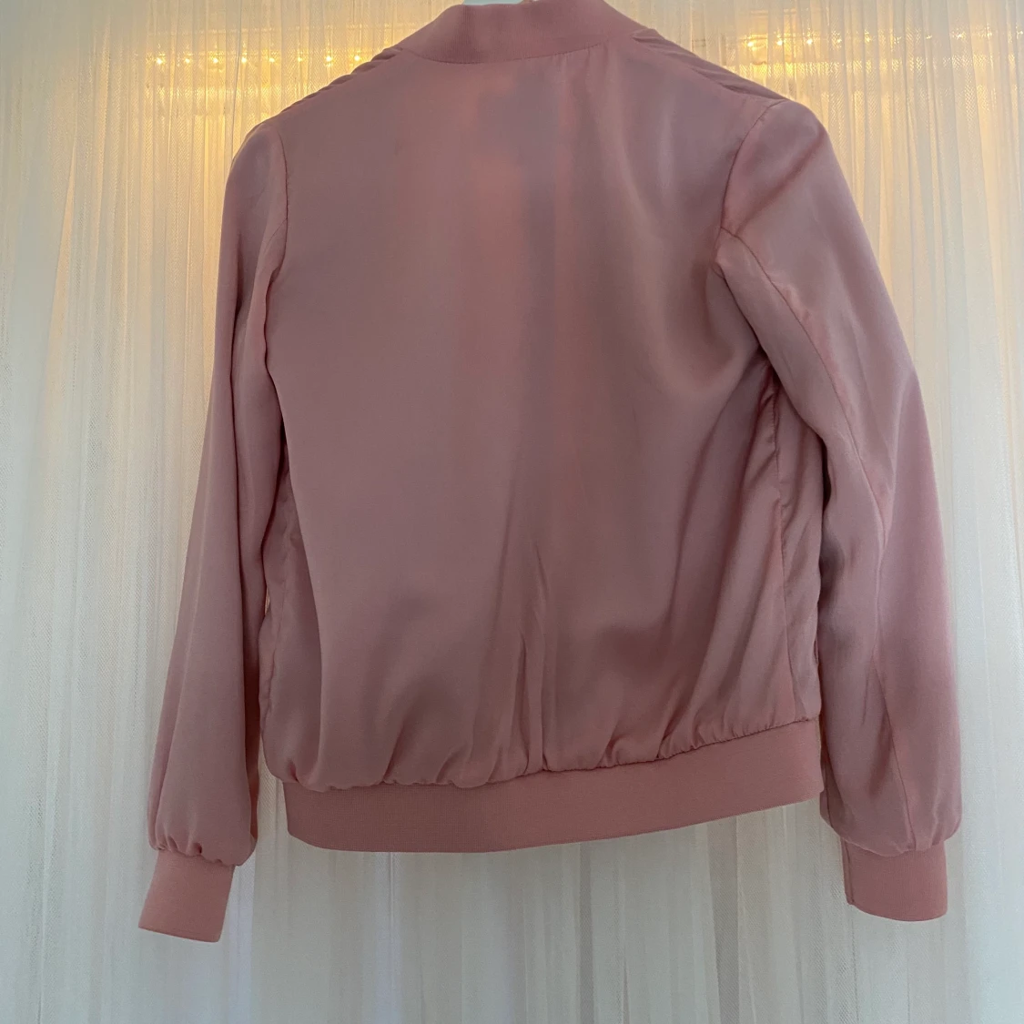 Rosa bomberjacka  - 90