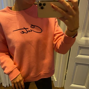 Rosa tröja - Använd en gång! 💓 S-M 