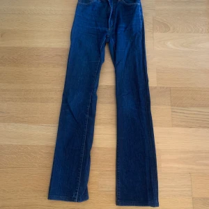 Acne jeans - Jättefina jeans från Acne, strl 27/34