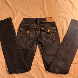 True religion jeans - True religion jeans i väldigt bra skick. Budgivning startas om många är intresserade! (Lägger upp igen pga oseriös köpare)