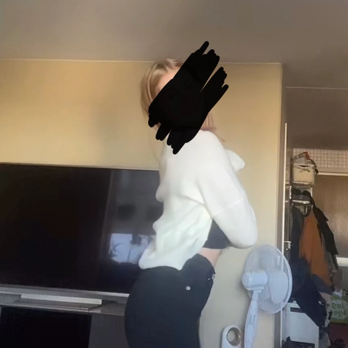 Kofta i storlek Xs-S, men väldigt strech - 90