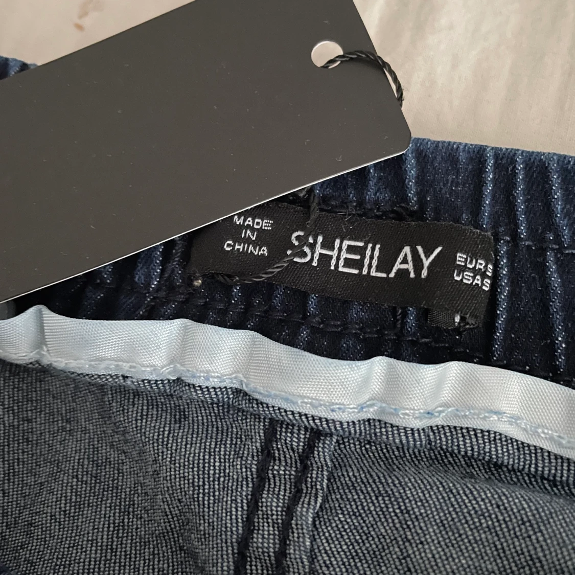 Lågmidjade ”jeans”  - 91