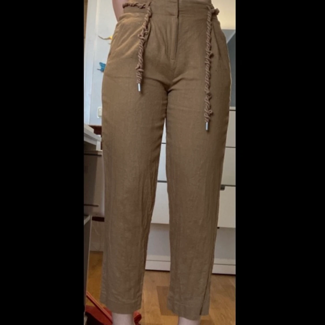 Beige/bruna byxor - 90