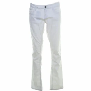 Vita jeans - Så snygga Vita jeans som tyvärr är för stora på mig😞 Skriv för fler bilder