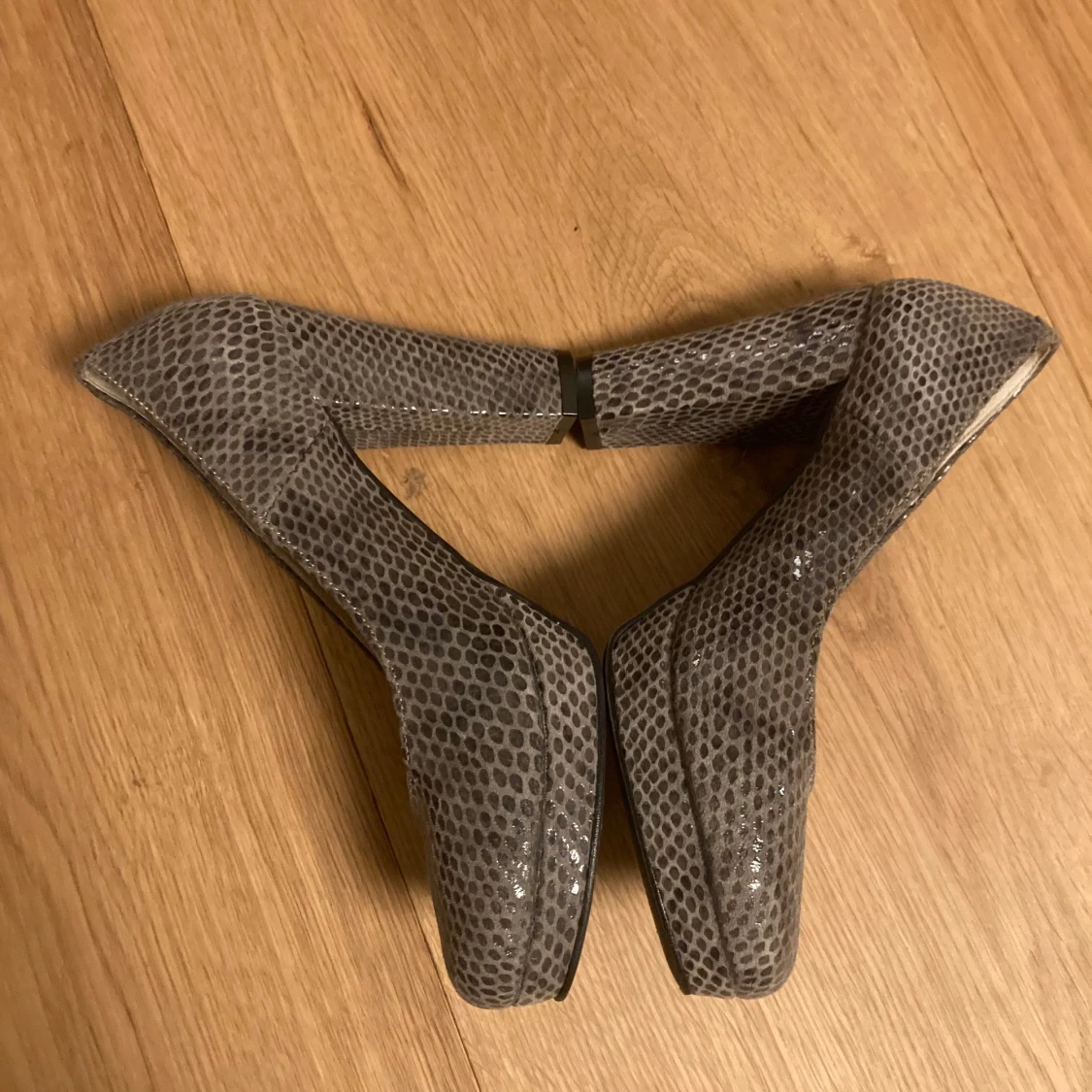 BDK pumps, grå, stl 36 - 90