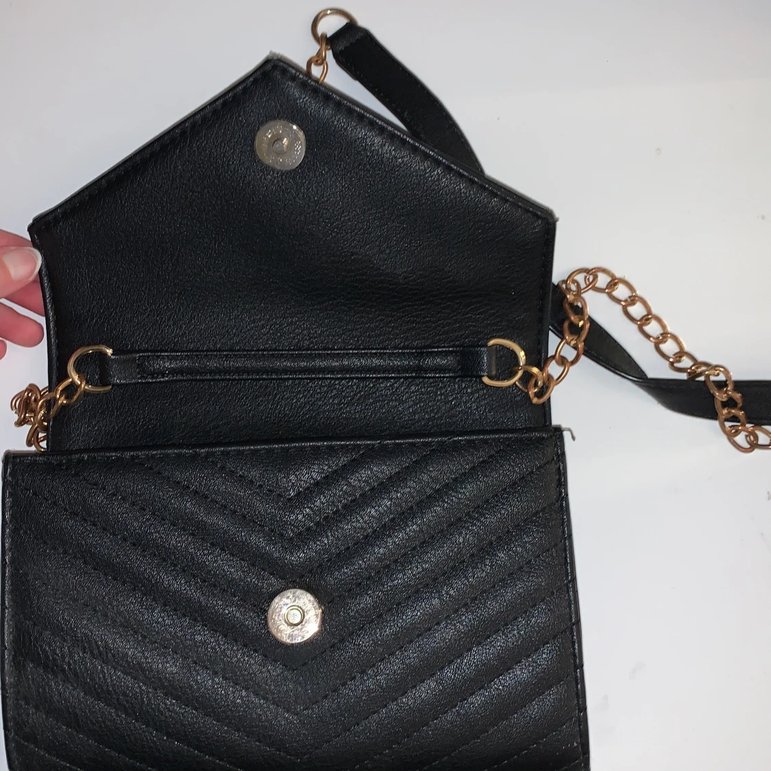 Svart handbäska - 91