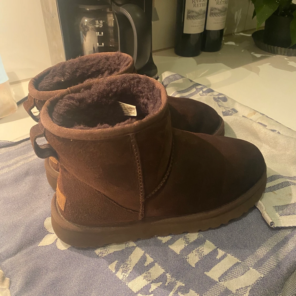 Uggs mini bruna 
