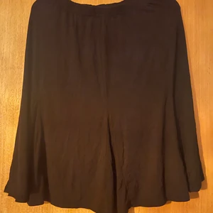 Kjol - Säljer en kjol. 