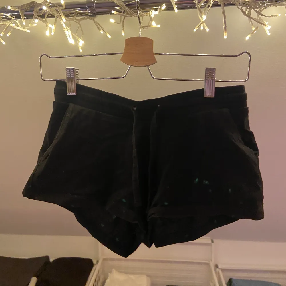 Mjukis och/eller pyjamasshorts från HM i XS! ❤️❤️. Shorts.