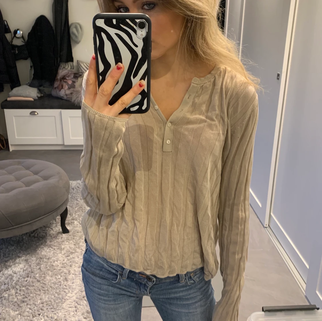 Såå fin tröja från zara⭐️⭐️⭐️