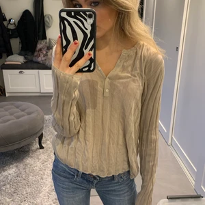 Såå fin tröja från zara⭐️⭐️⭐️ - Såå fin tröja från zara⭐️⭐️⭐️