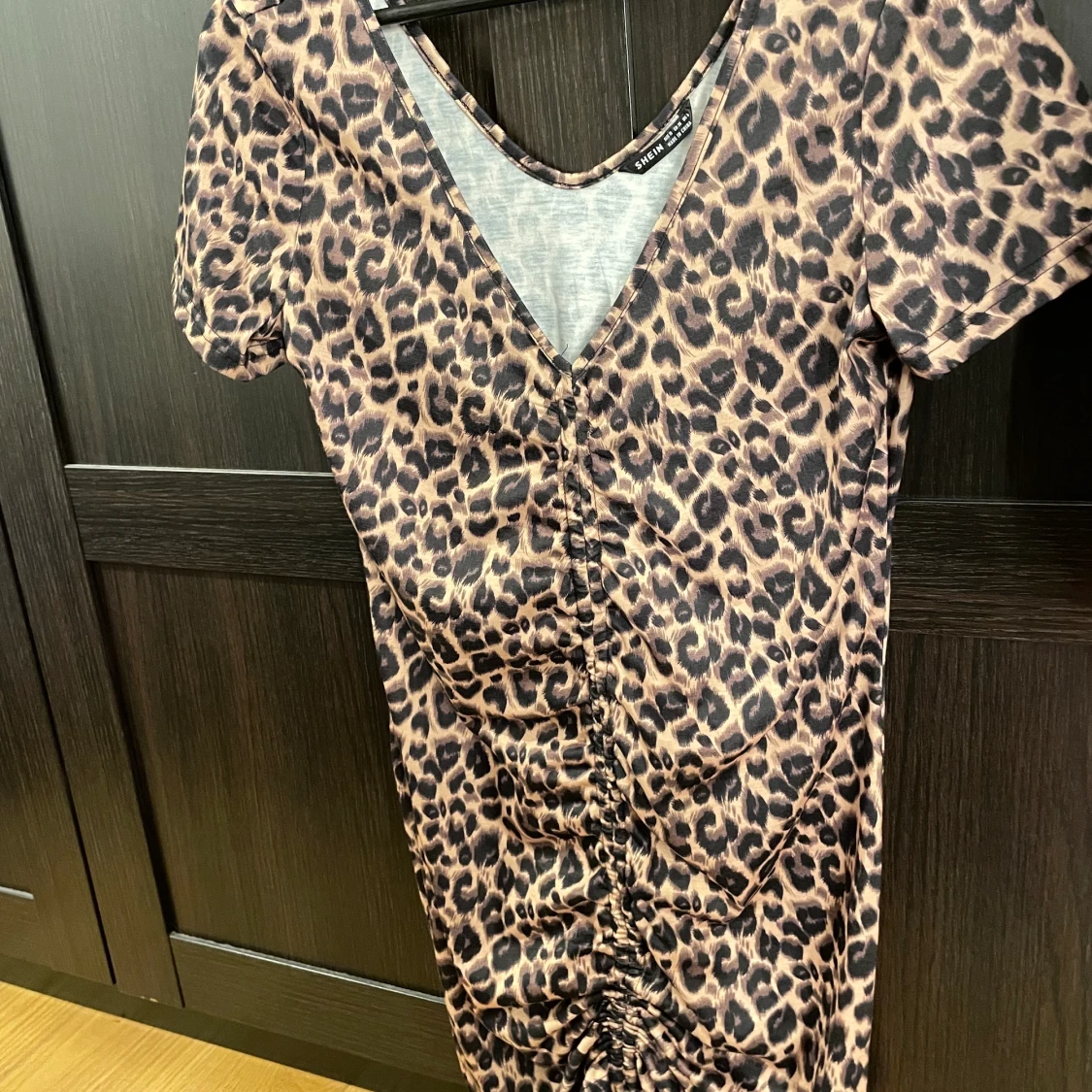 Leopardmönstrad klänning från Shein