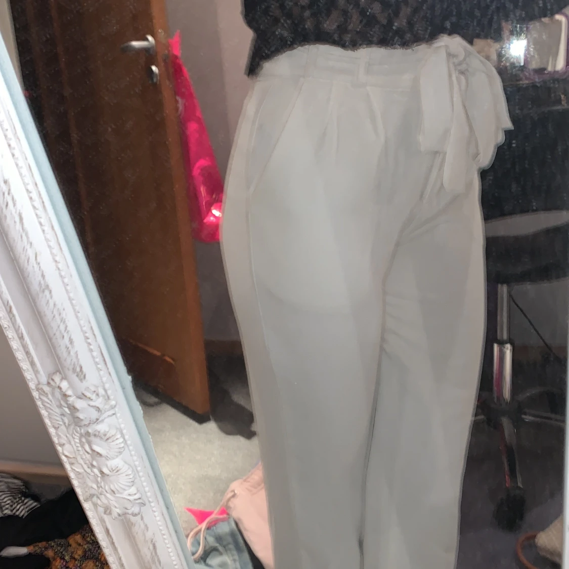 Vita byxor i strl 34💕💕 - 91