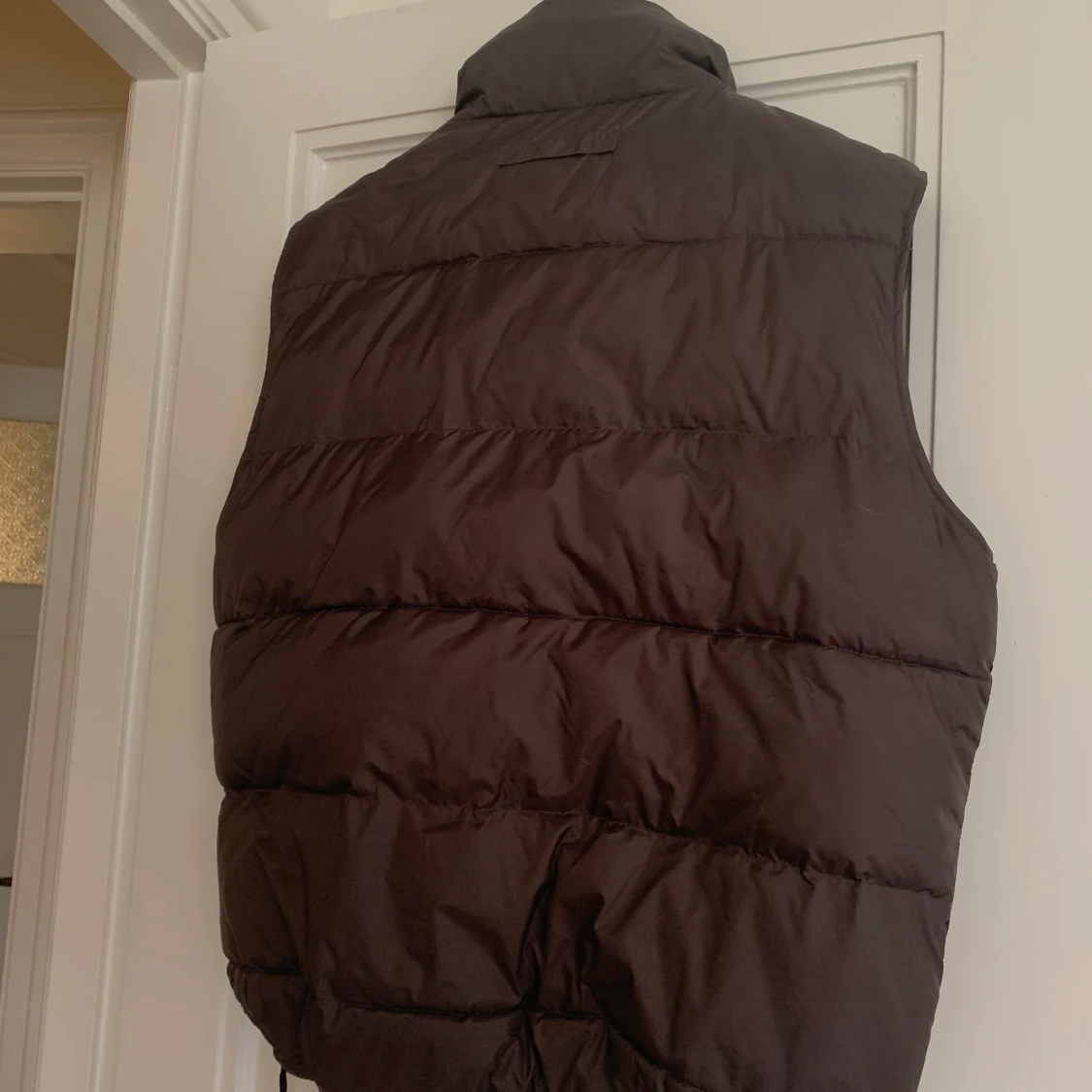 Brun trendig väst  - 90