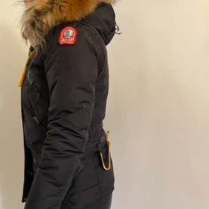 Parajumper jacka - Svart äkta parajumper jacka, modell Doris storlek Xs pris 2500kr 