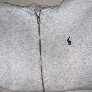 Ralph lauren kofta storlek M - Oanvänd grå kofta storlek M