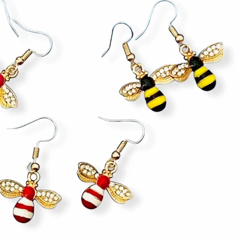 ”A busy bee, that’s me!” 🐝🐝                                                       55kr + fri frakt! 🇸🇪. Accessoarer.