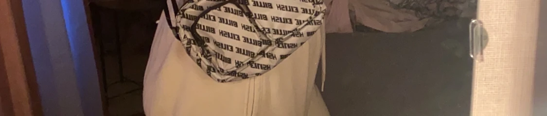 Säljer billie eilish refleks väska