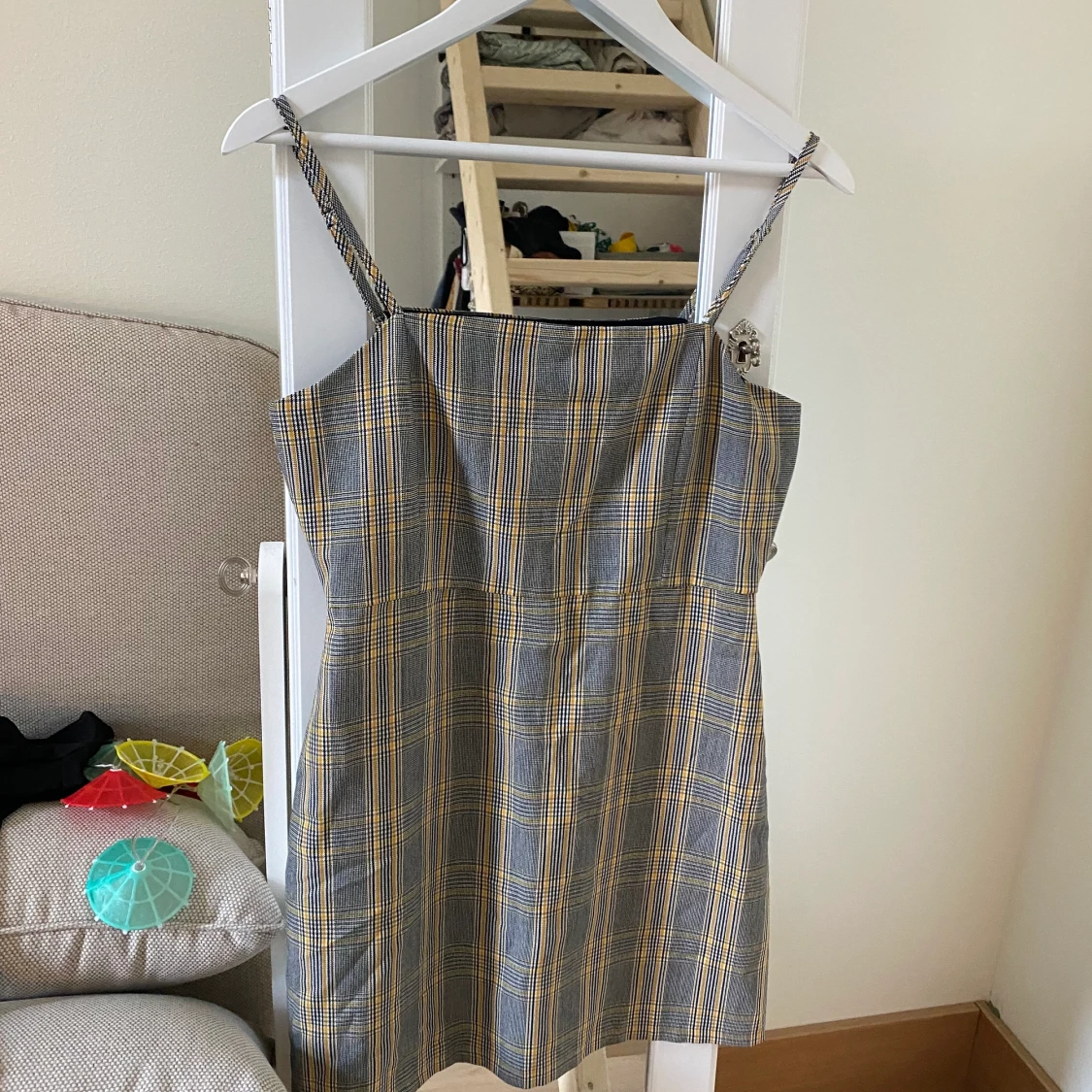 Klänning från PULL&BEAR