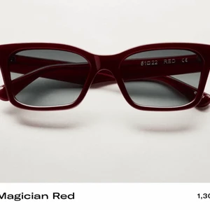 Chimi eyewear - Från Chimis senaste kollektion. Helt nya, oanvända. Boxen är lite trasig