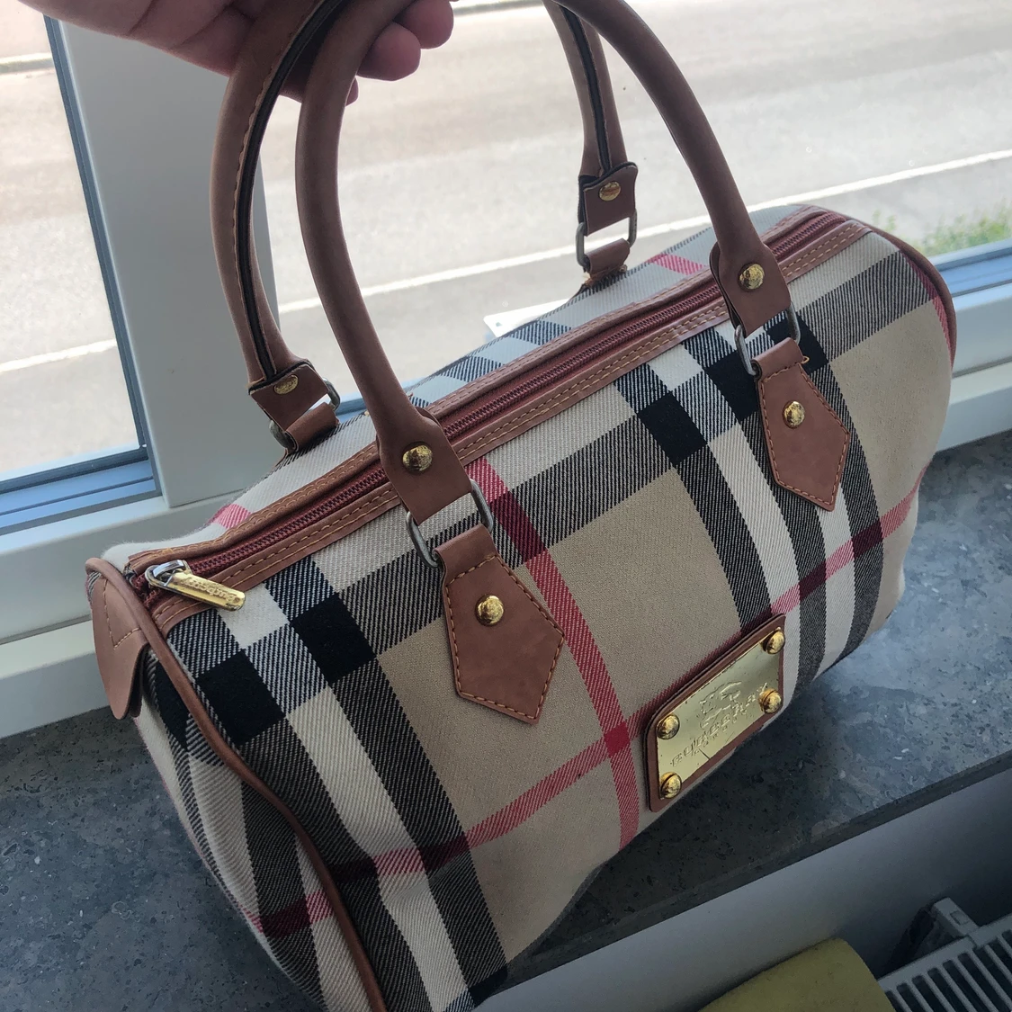 Burberry väska - 90