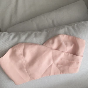 Rosa topp - Helt oanvänd. Fri frakt!