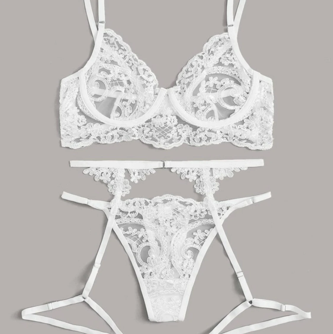 vita spetsunderkläder