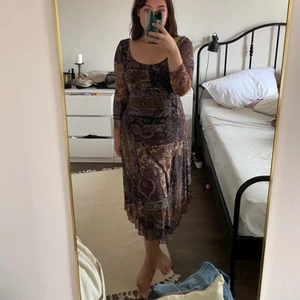 Desigual 90’s meshklänning storlek M - Superfin meshklänning från desigual i toppenskick 