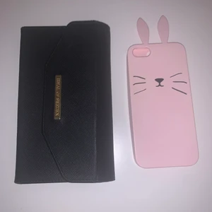 Iphone 8 plus & Iphone 5 se skal - Säljer ett Iphone 8 plus skal från Ideal Of Sweden i mycket fint skick för 40kr och ett Iphone 5 skal också mycket fint skick för 25kr eller 50kr för båda:)