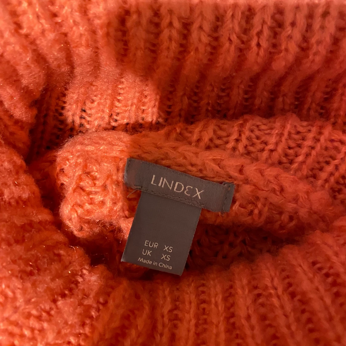 Stickad tröja  - 91