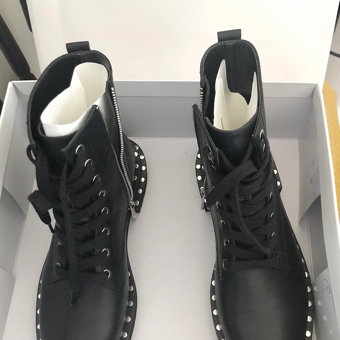 Calvin Klein boots - 90